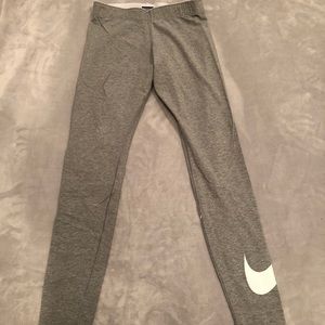 Nike Sportswear tights